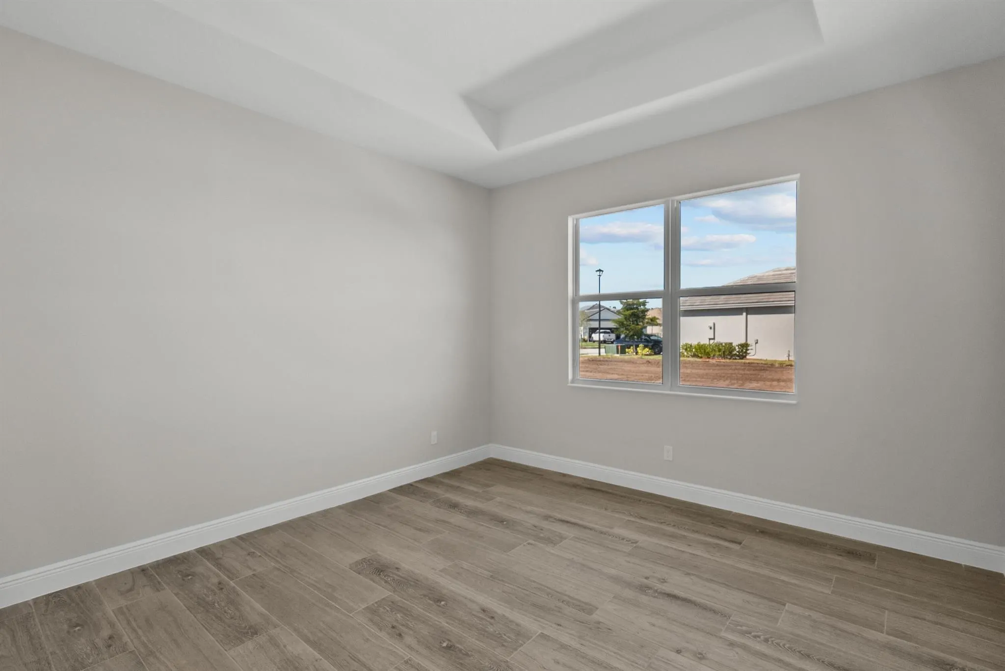 12501 SW Sunrise Lk Terrace