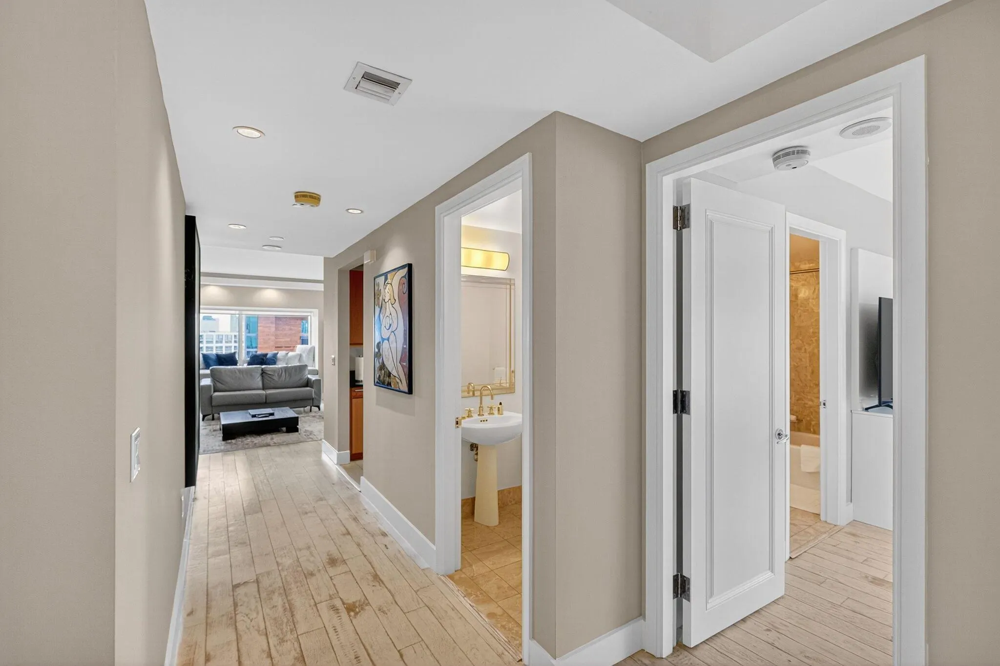 1435 Brickell Avenue, ##3401