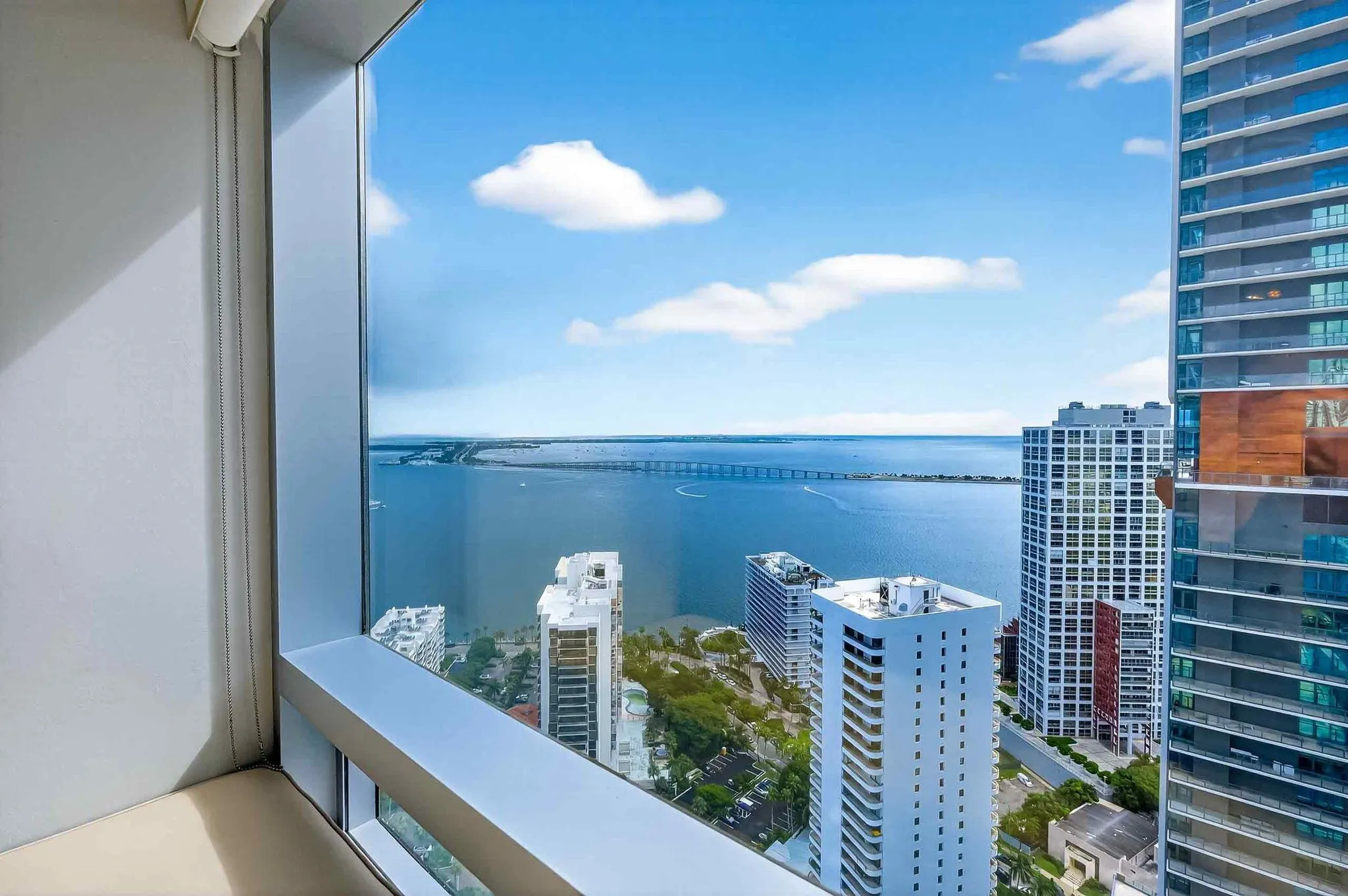 1435 Brickell Avenue, ##3401