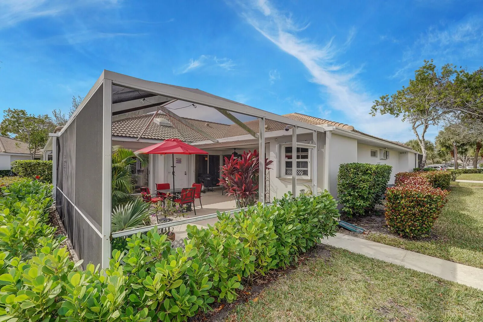 10102 Chapman Oak Court