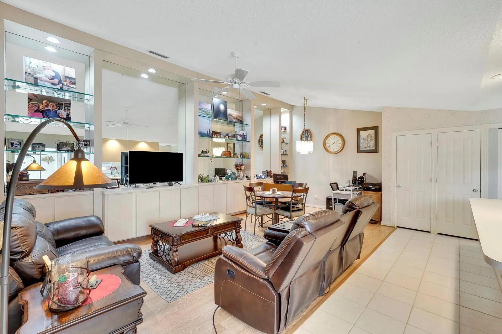 10102 Chapman Oak Court
