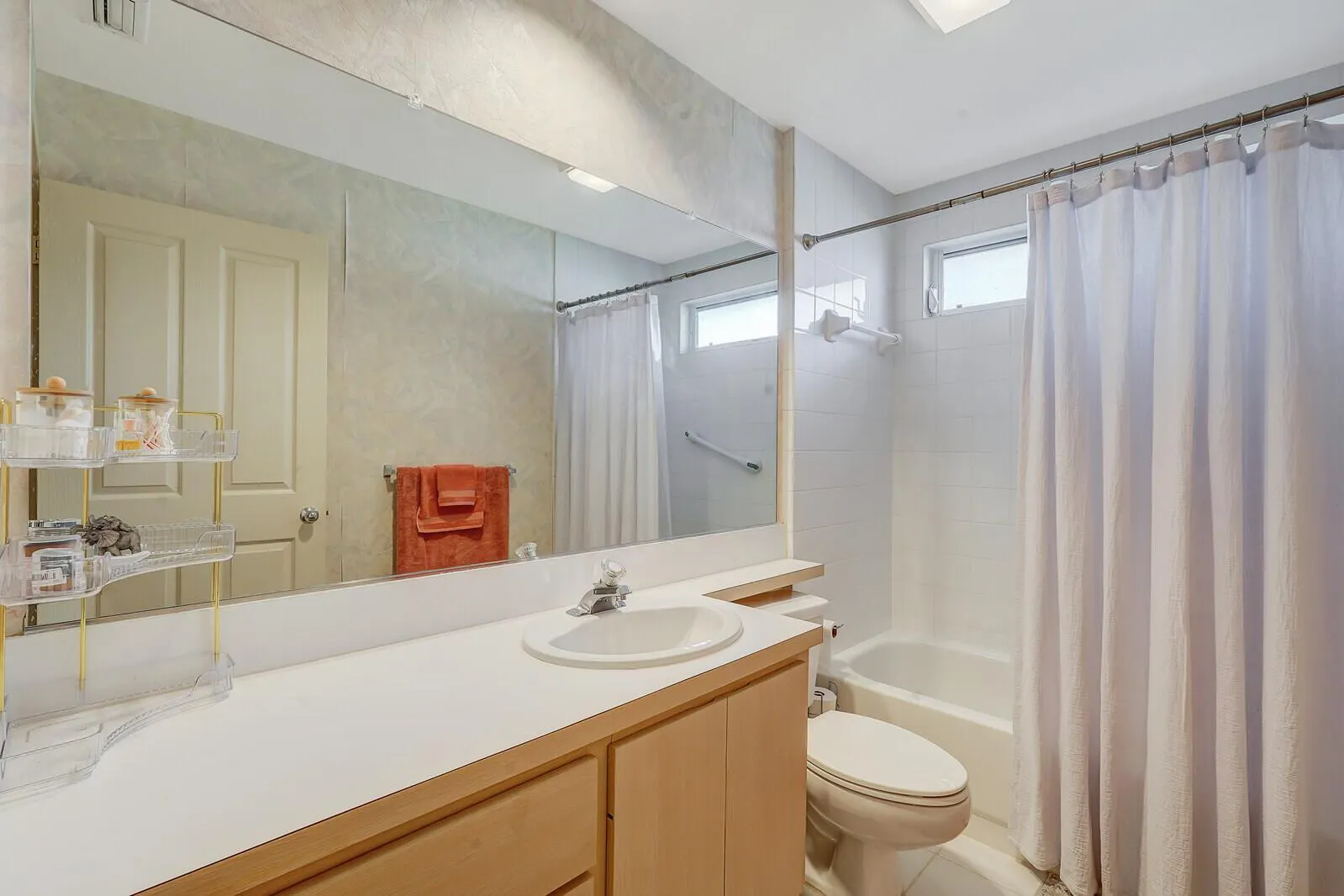 10102 Chapman Oak Court