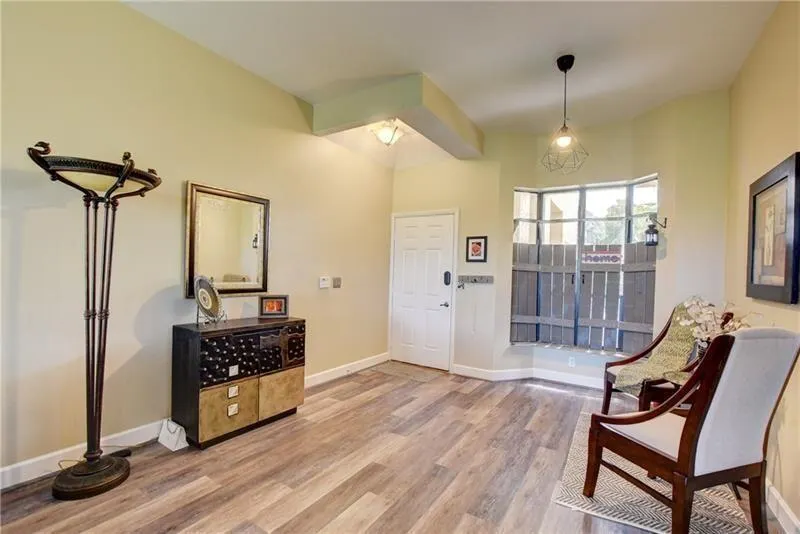 7448 La Paz Boulevard, #104