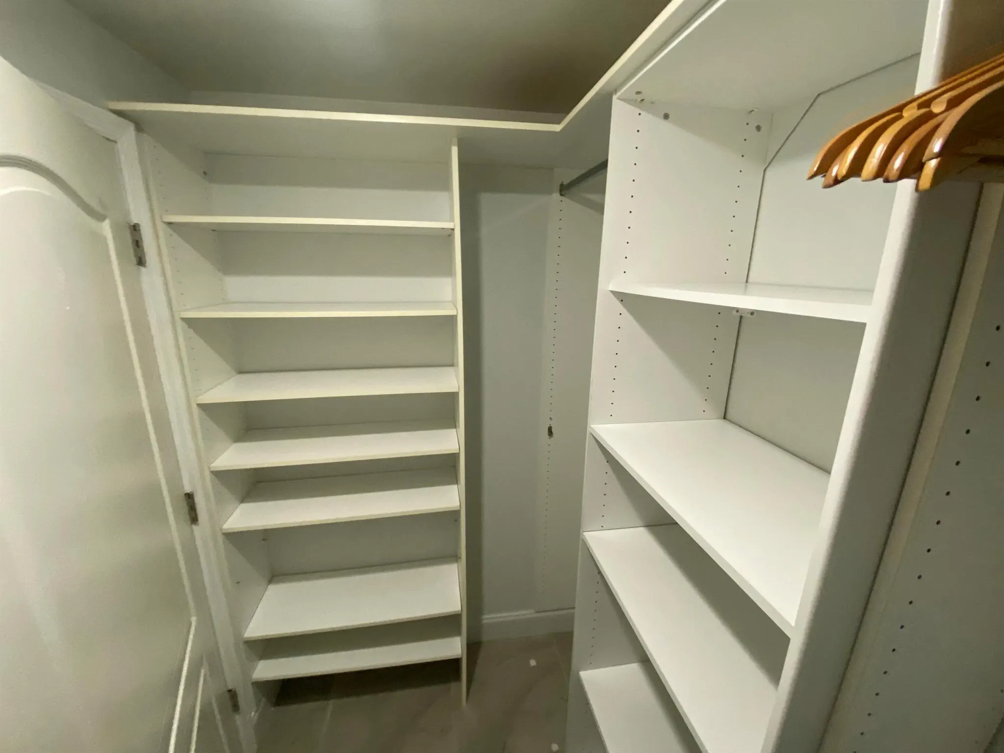 400 Uno Lago Drive, #403