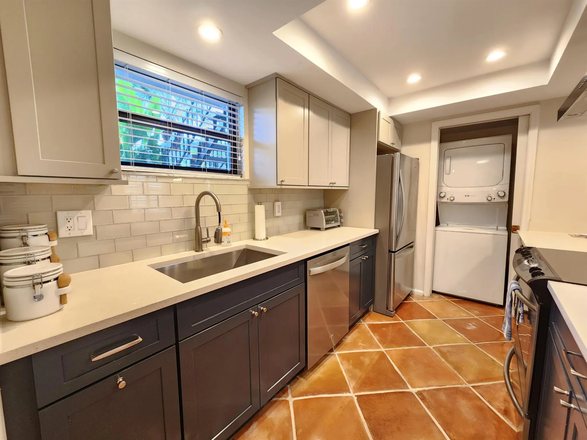 11863 Wimbledon Circle, #416