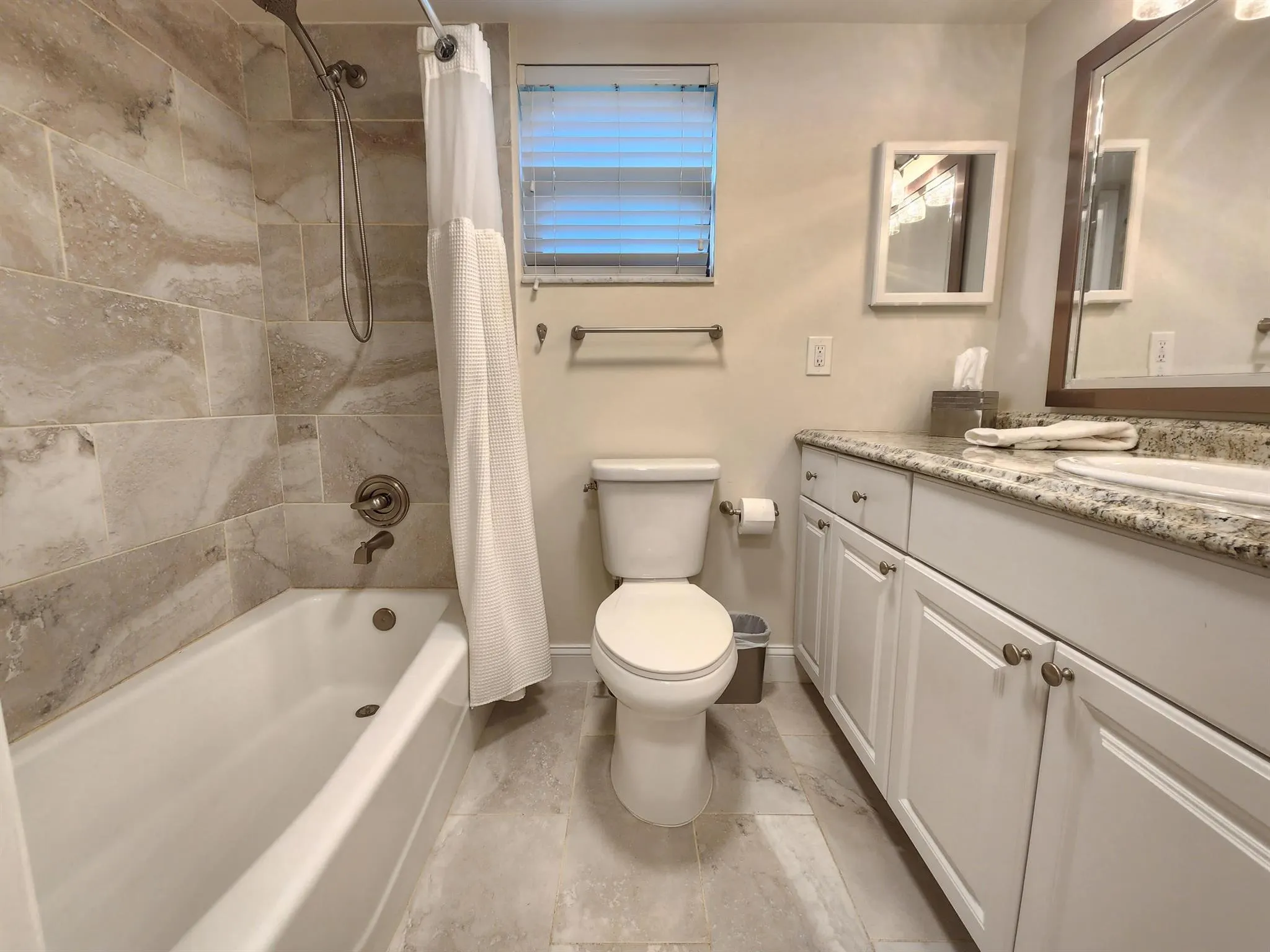 11863 Wimbledon Circle, #416