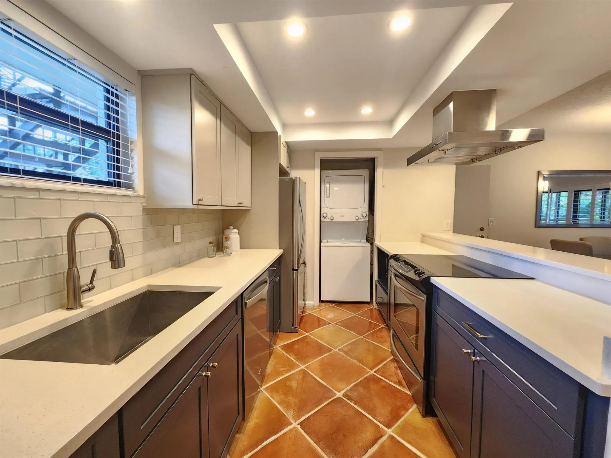 11863 Wimbledon Circle, #416