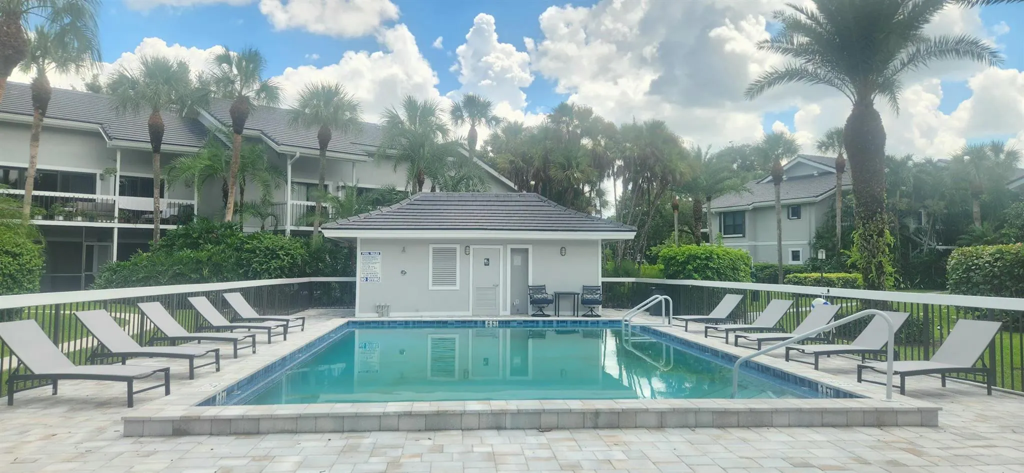 11863 Wimbledon Circle, #416