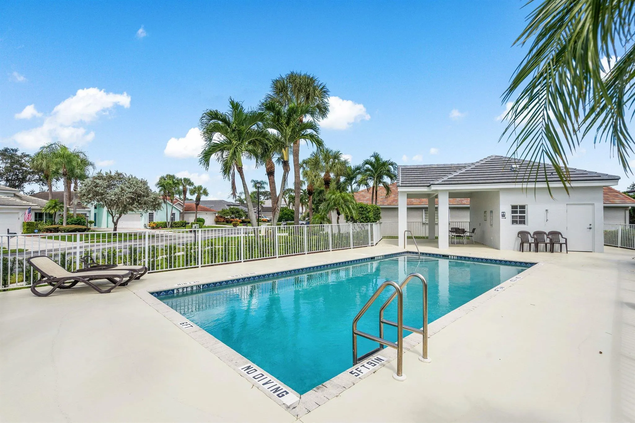 790 Clearbrook Park Circle
