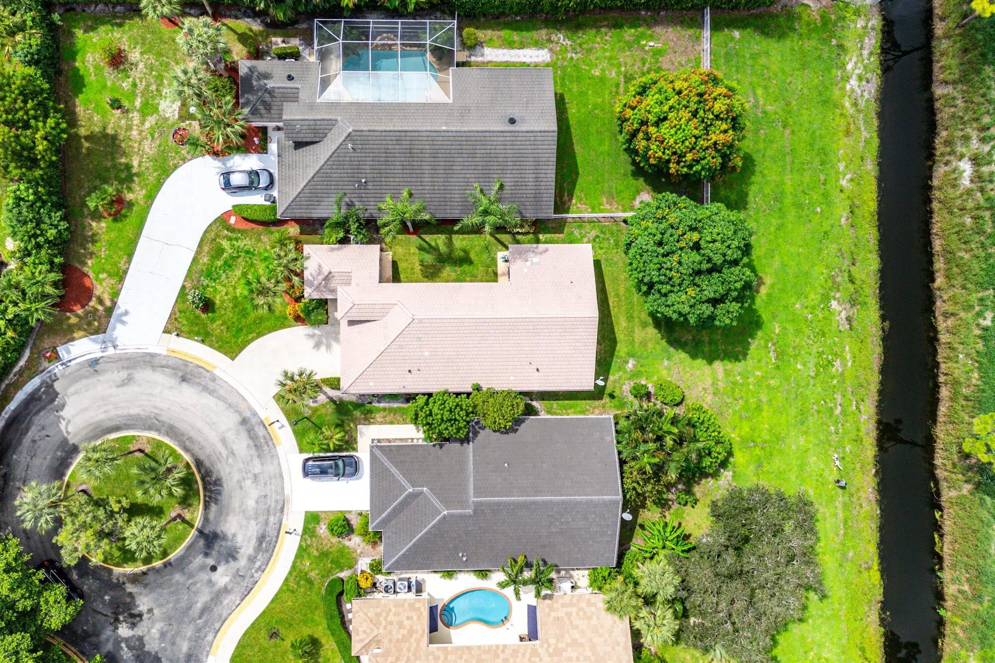 790 Clearbrook Park Circle