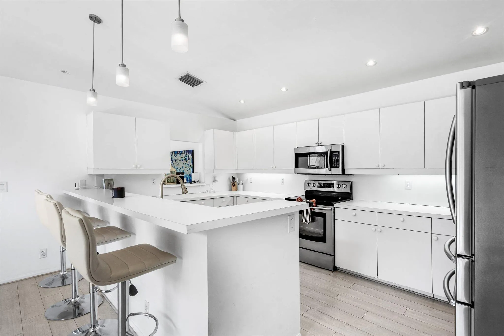 790 Clearbrook Park Circle