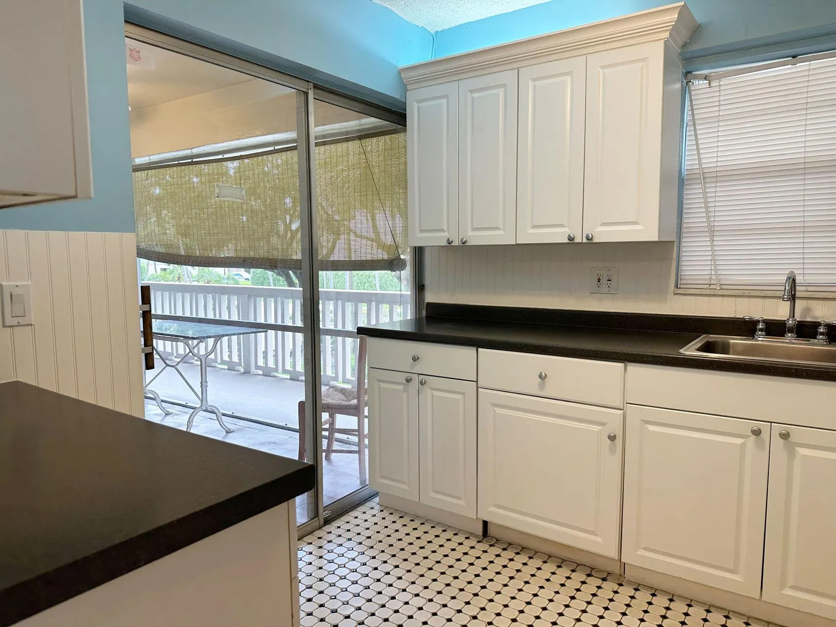 100 Royal Palm Way, #2010