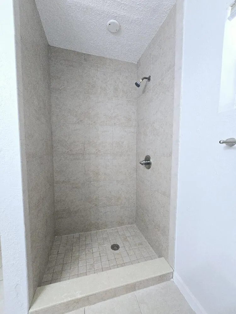 416 SW 7th Court