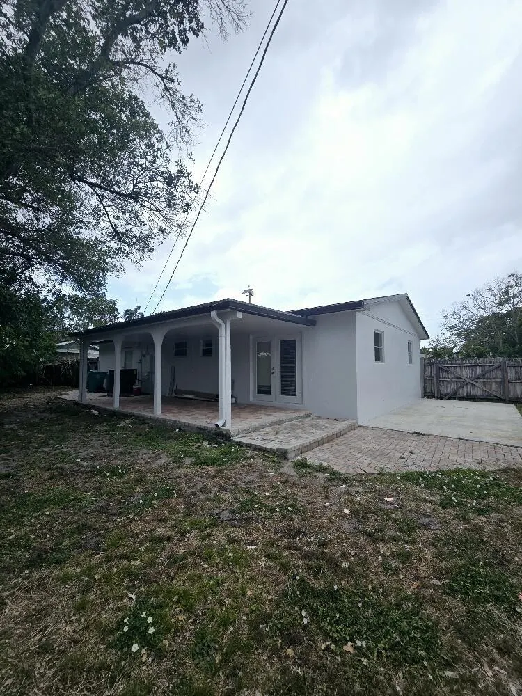 416 SW 7th Court