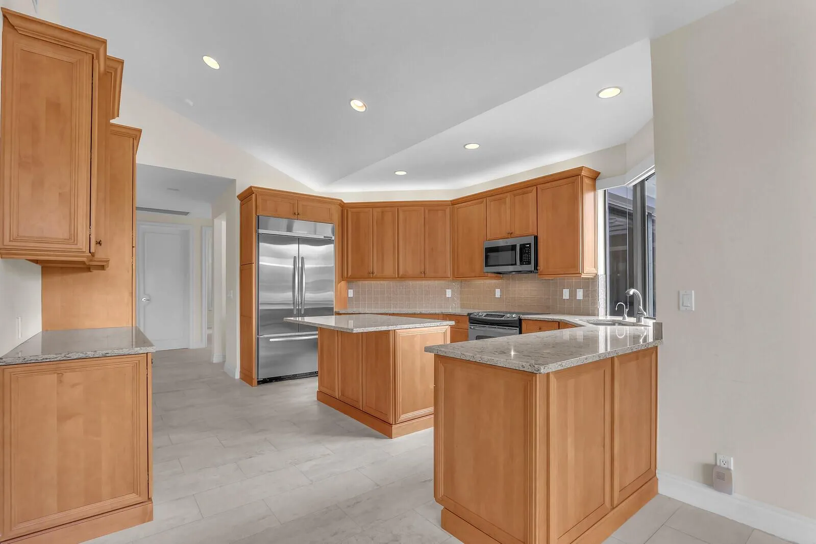 3139 Miro Drive S