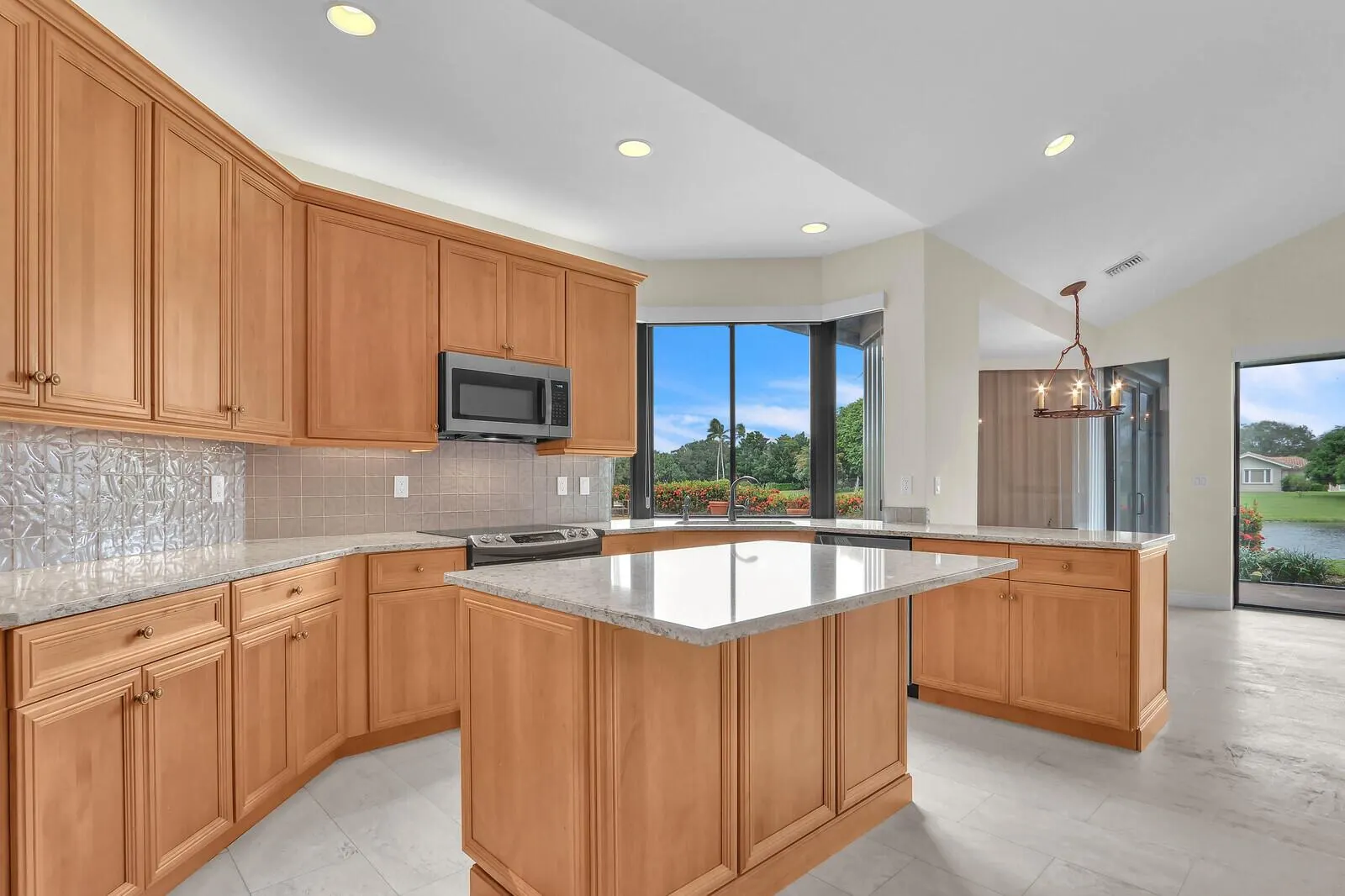 3139 Miro Drive S