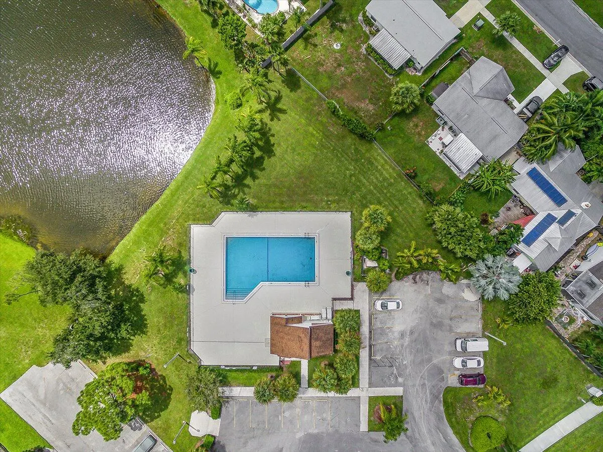 258 Palmetto Court