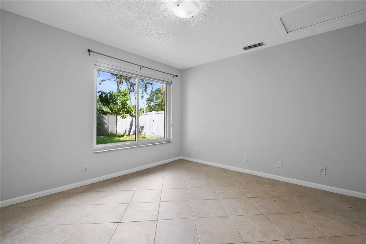 258 Palmetto Court