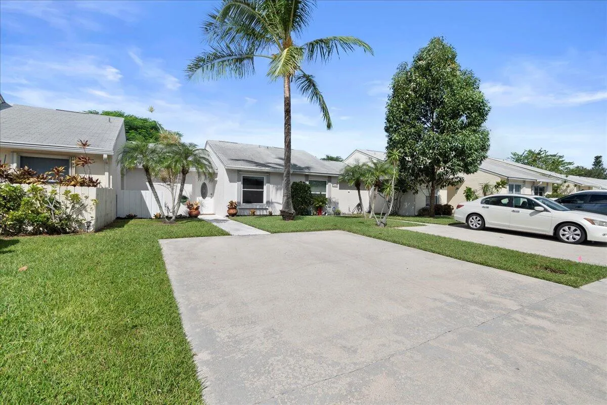 258 Palmetto Court