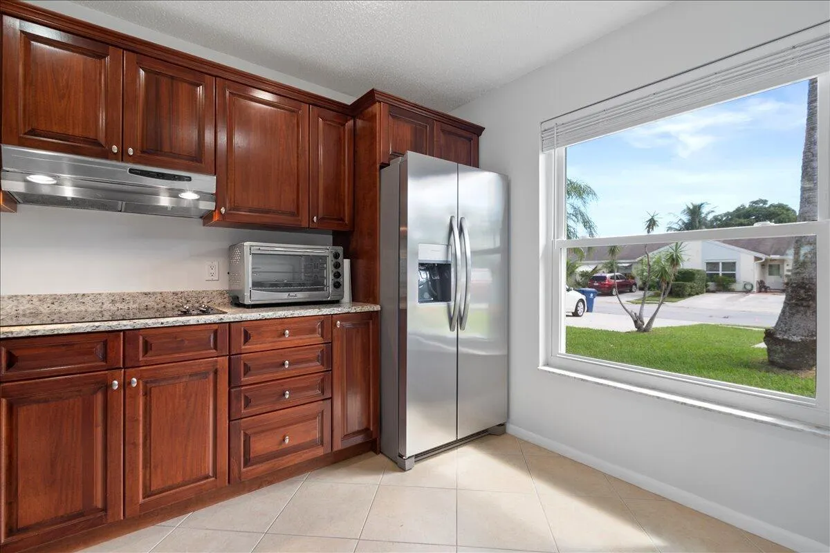 258 Palmetto Court