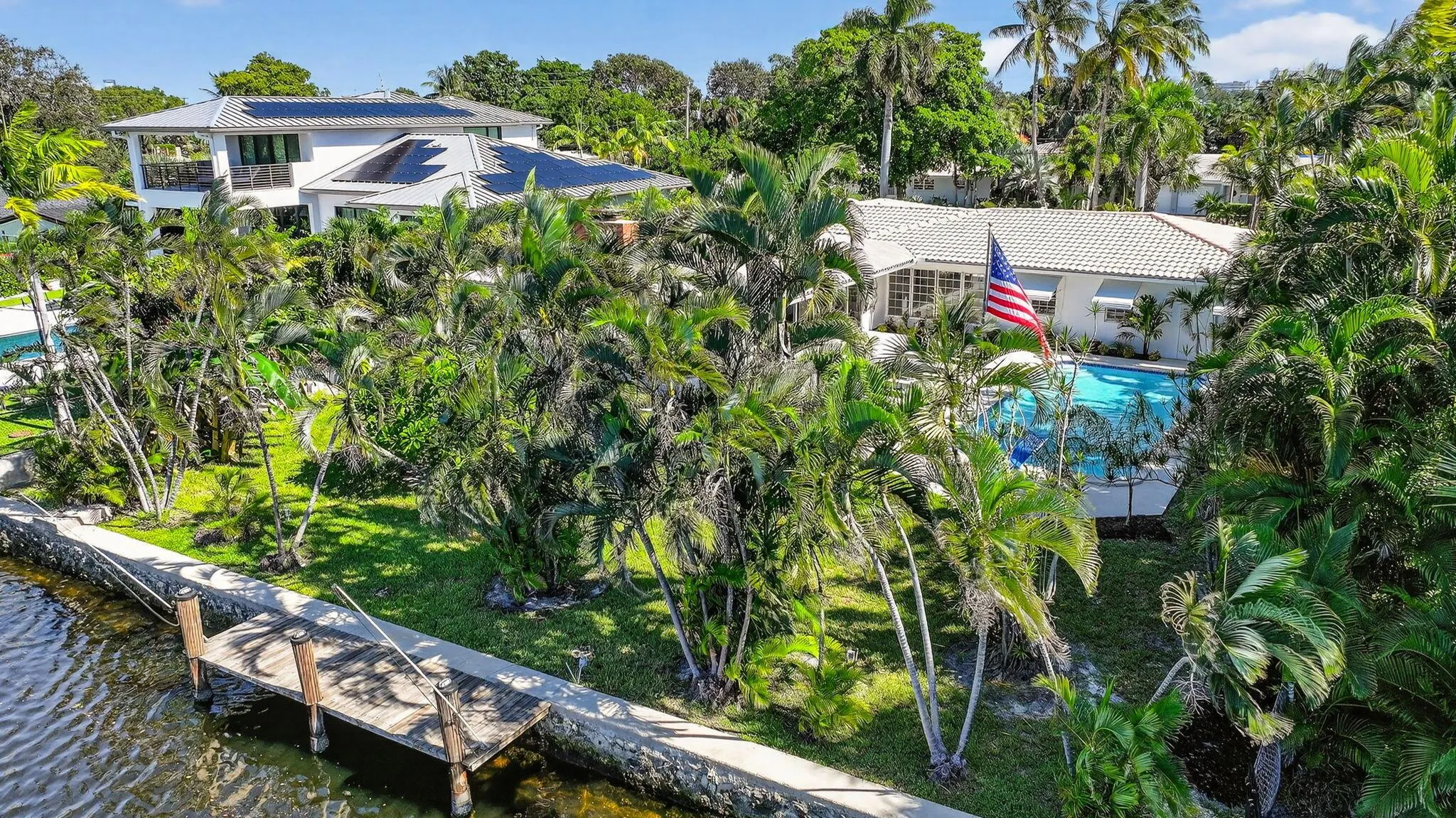 2541 Middle River Drive