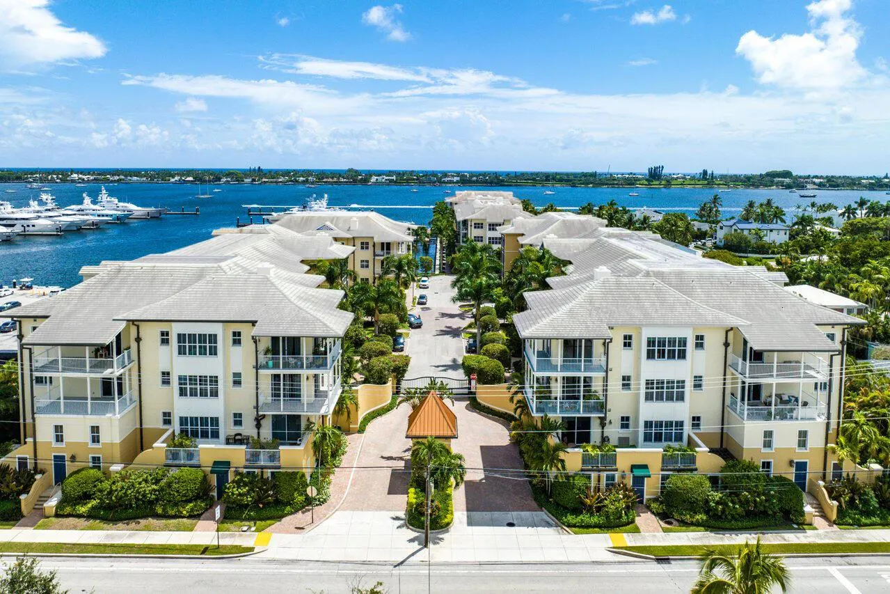 3940 N Flagler Drive, #303