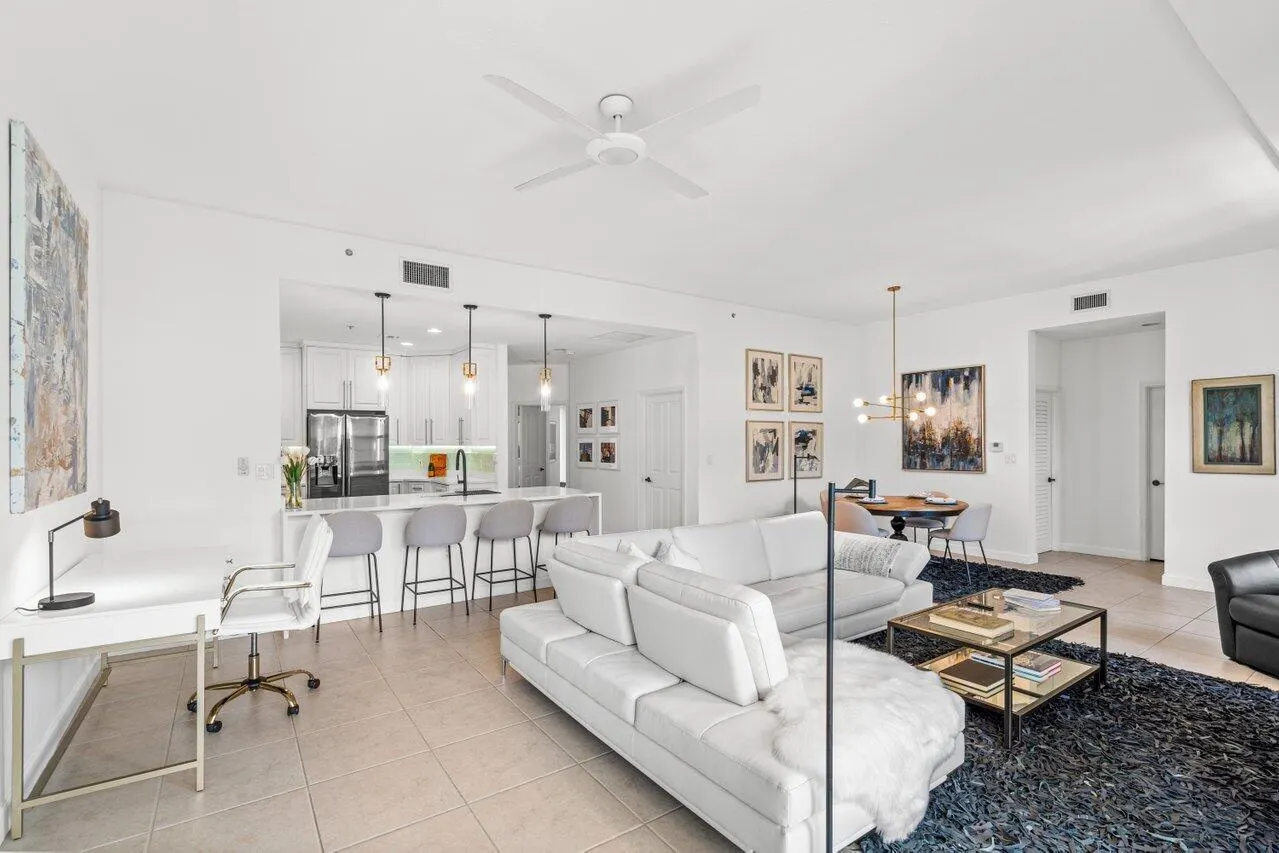 3940 N Flagler Drive, #303
