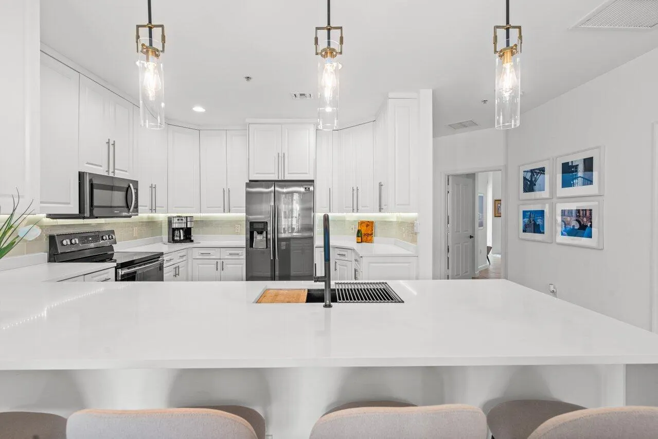 3940 N Flagler Drive, #303