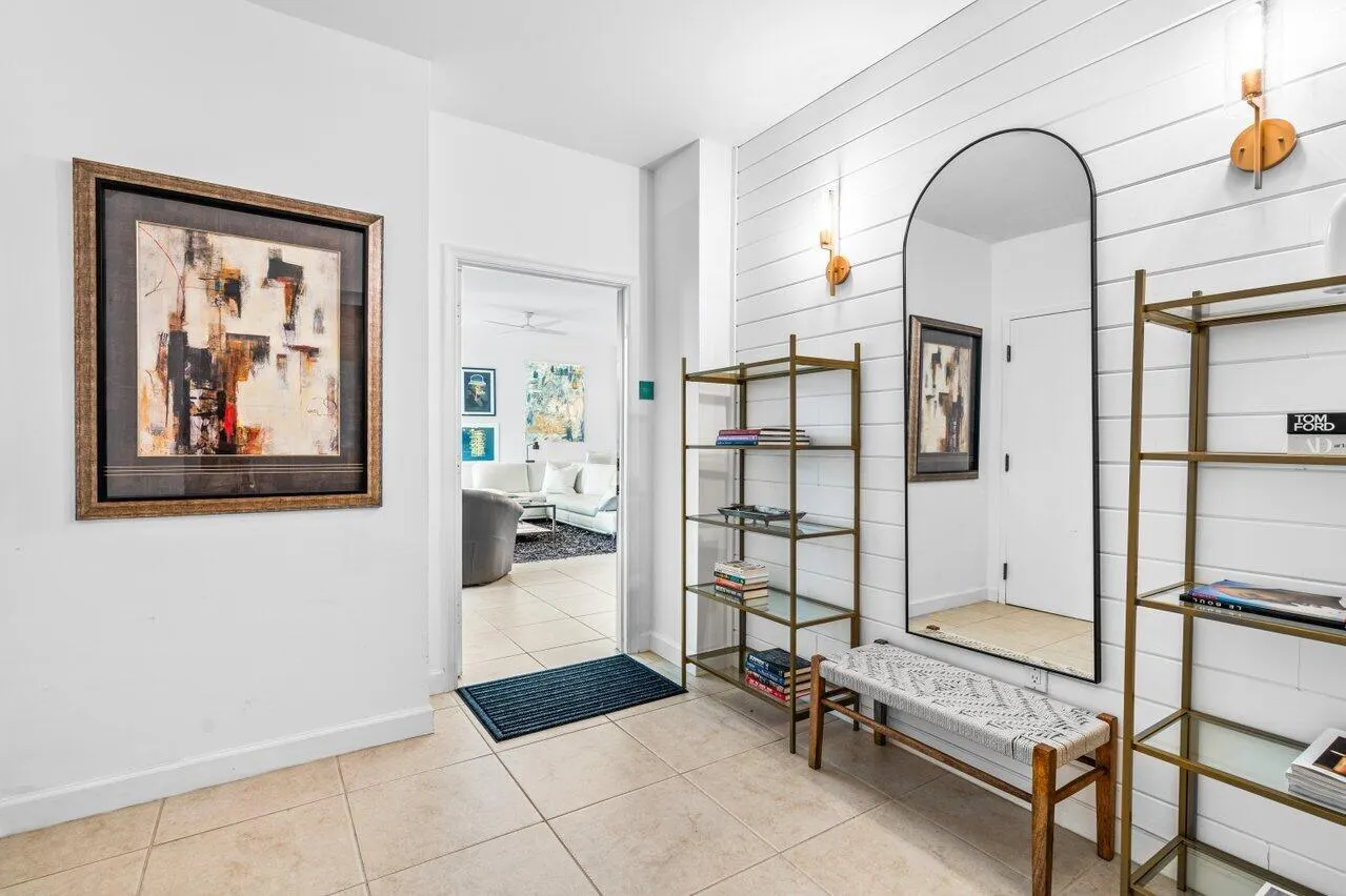 3940 N Flagler Drive, #303