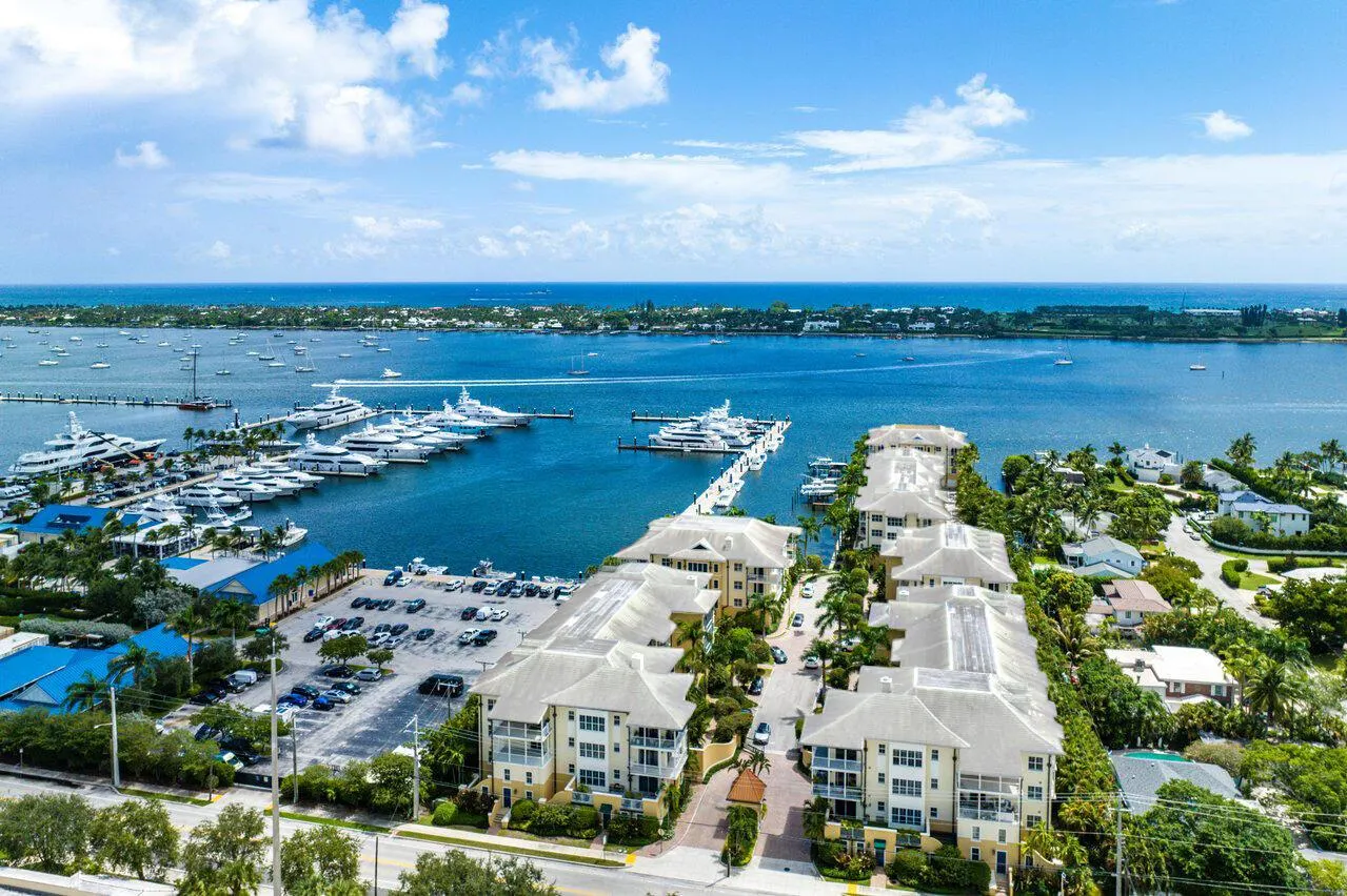 3940 N Flagler Drive, #303