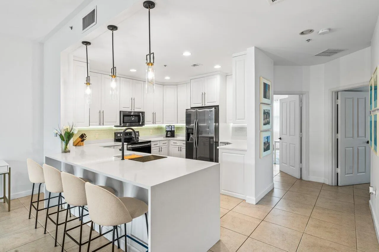 3940 N Flagler Drive, #303