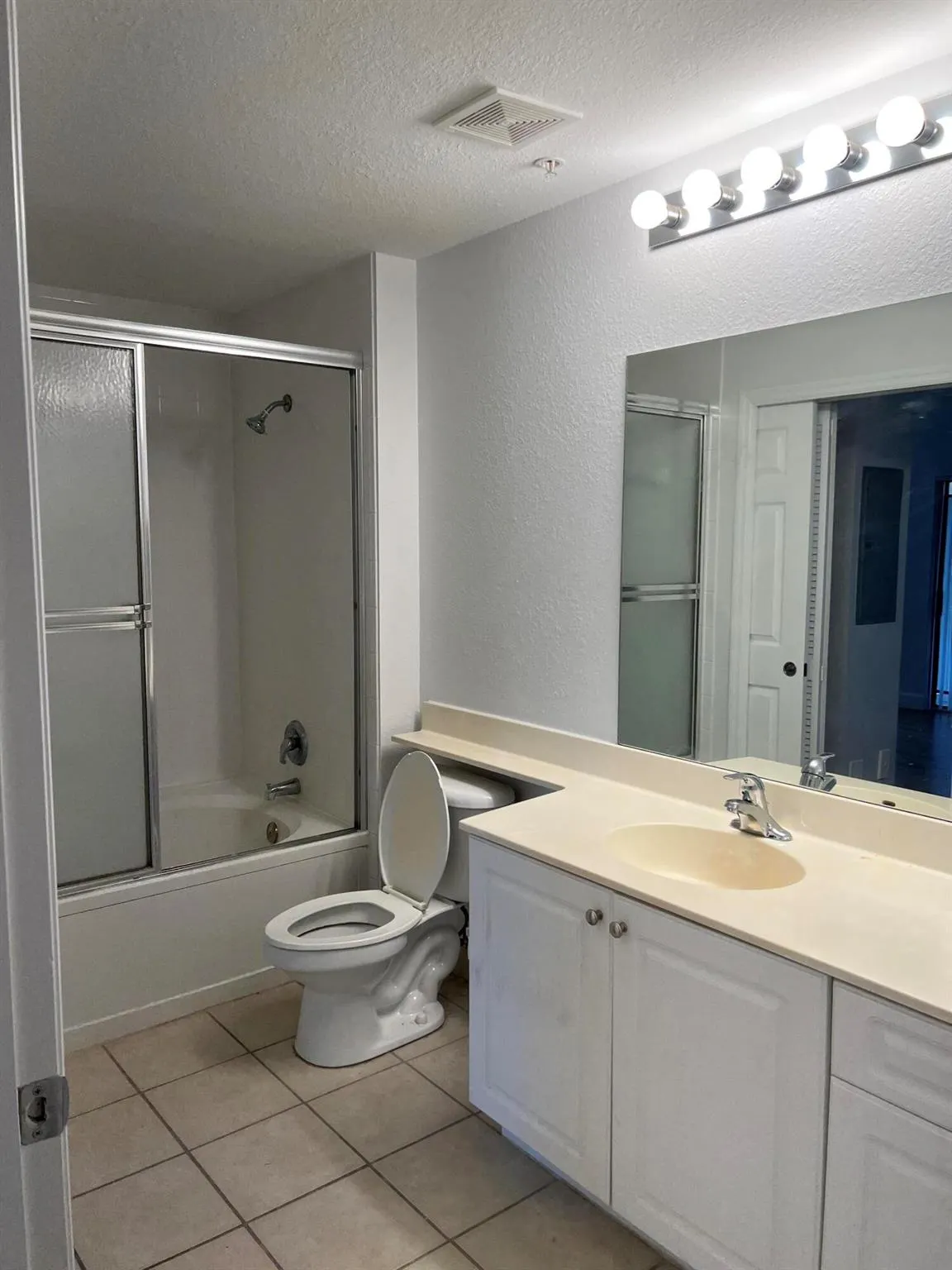 2811 Grande Parkway, #105