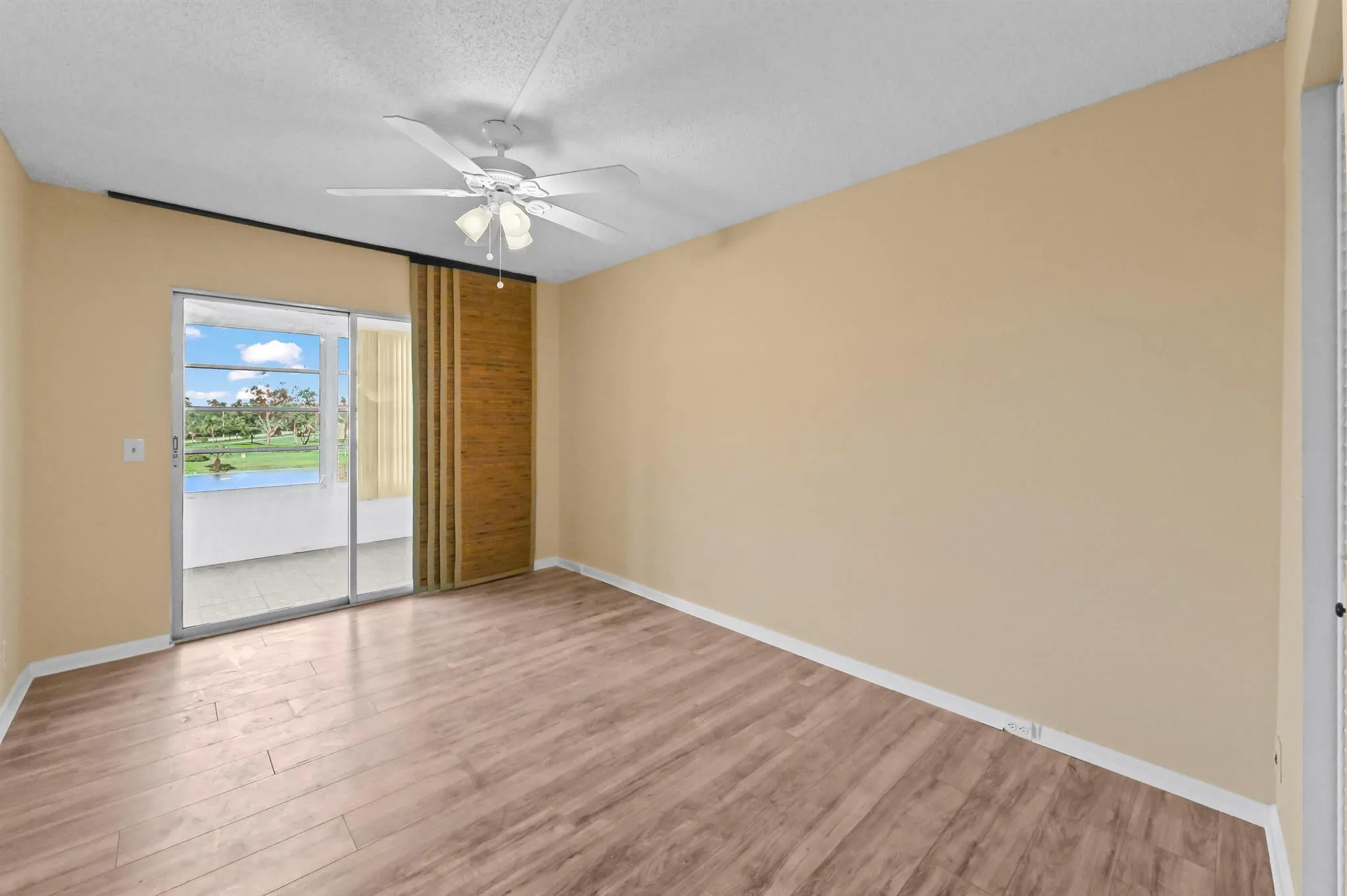 3046 Newcastle C