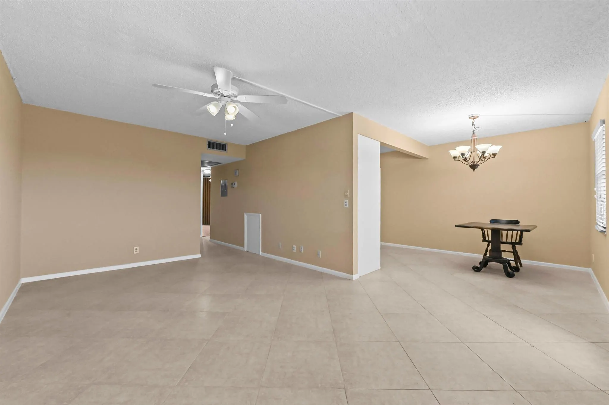 3046 Newcastle C