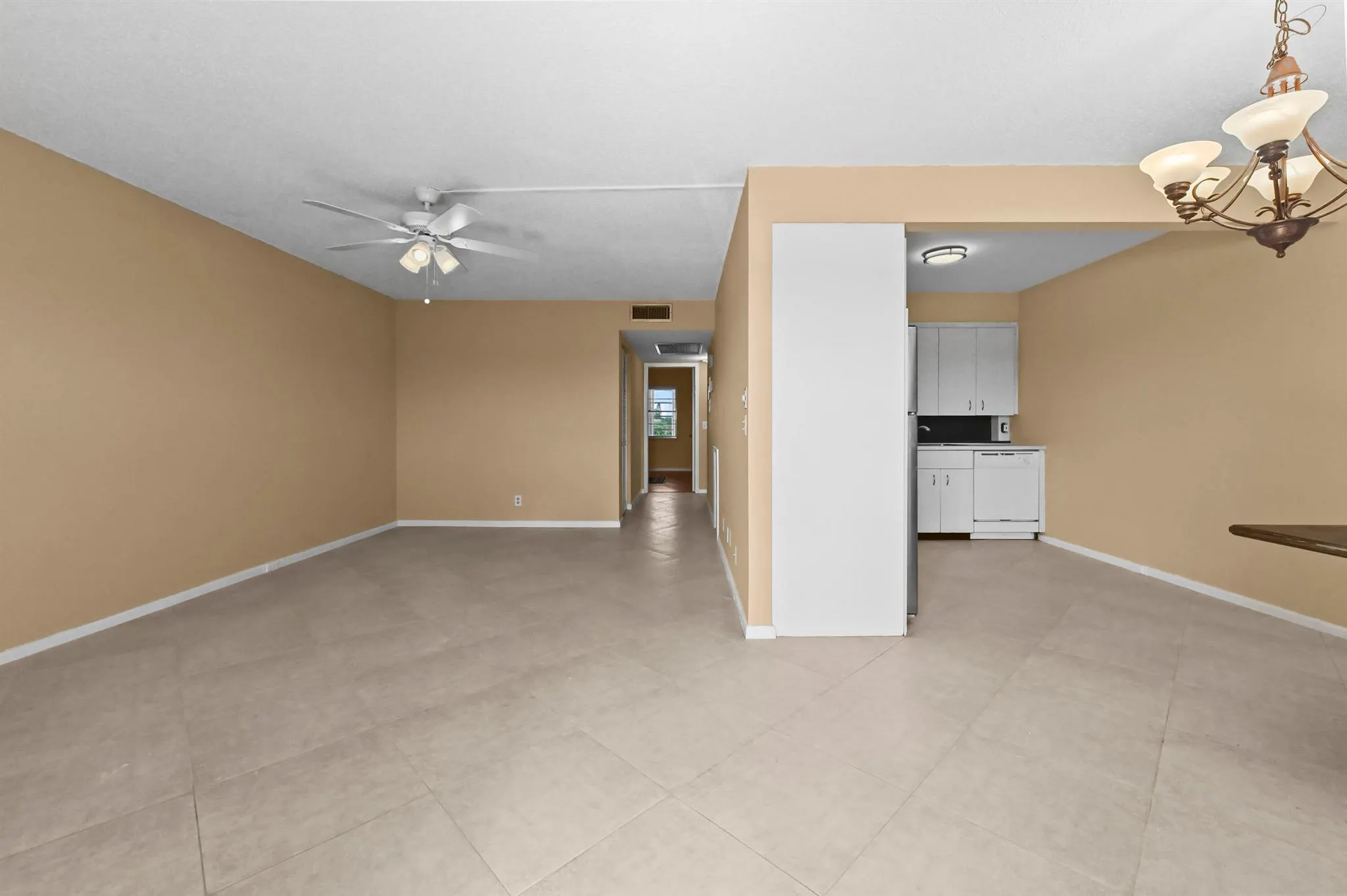 3046 Newcastle C