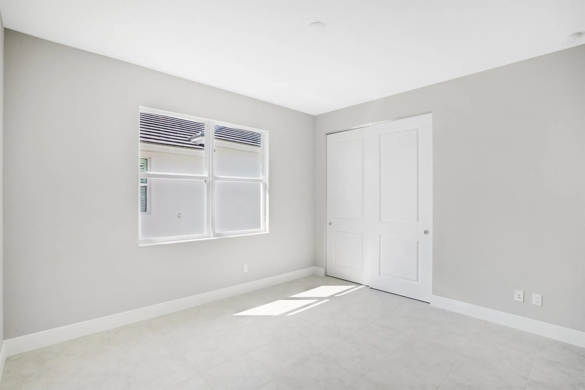 12446 SW Sunrise Lake Terrace