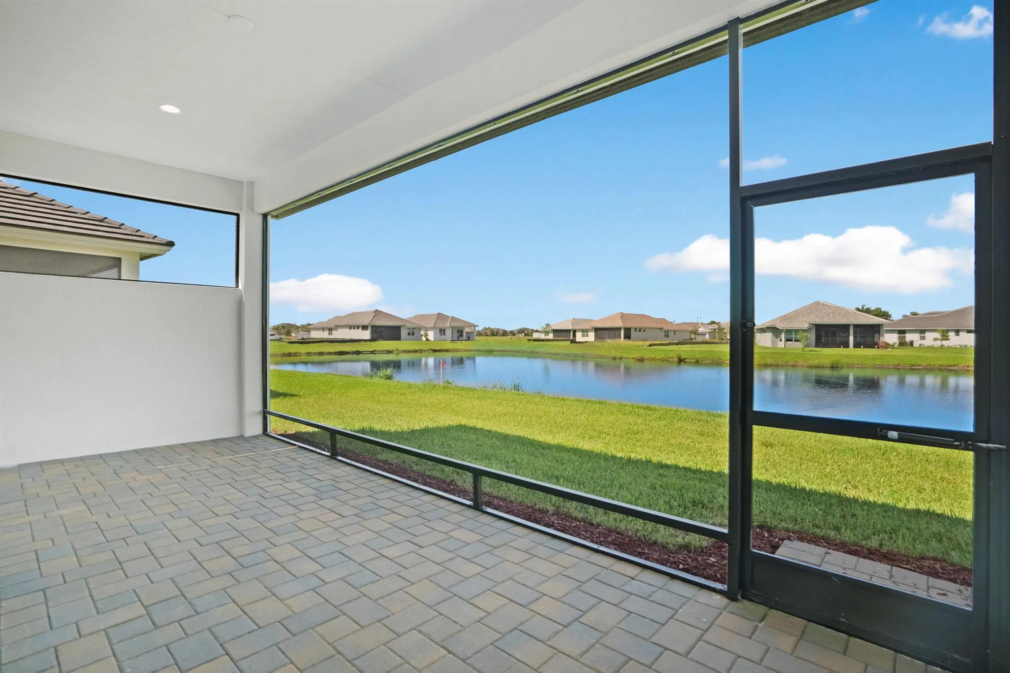 12446 SW Sunrise Lake Terrace