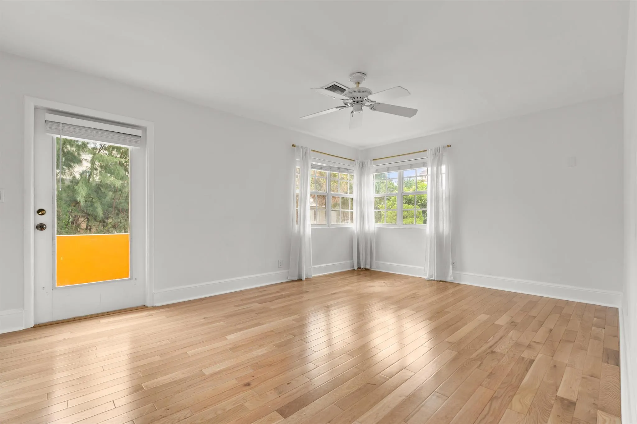 223 Park Avenue, #2