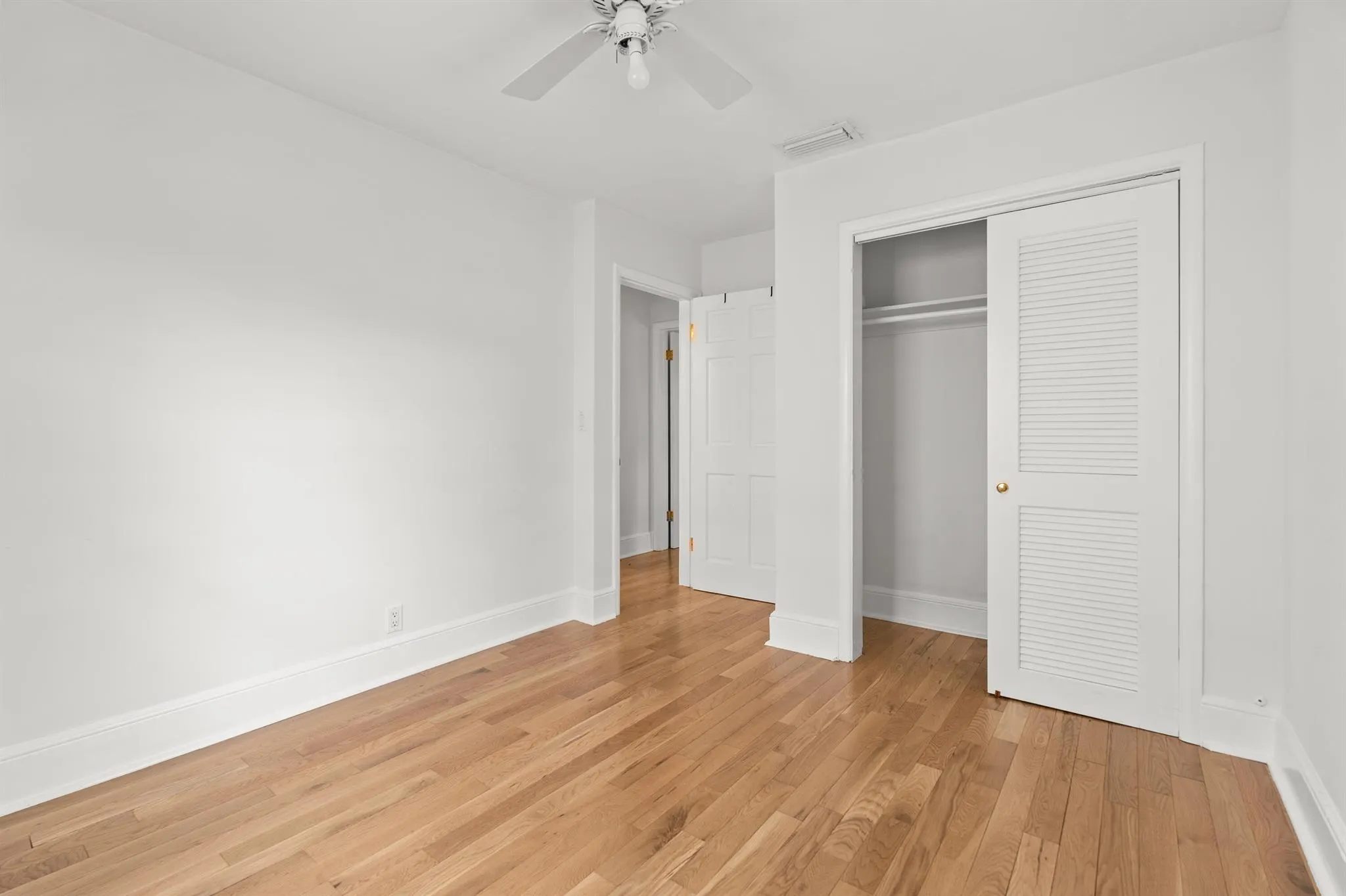 223 Park Avenue, #2