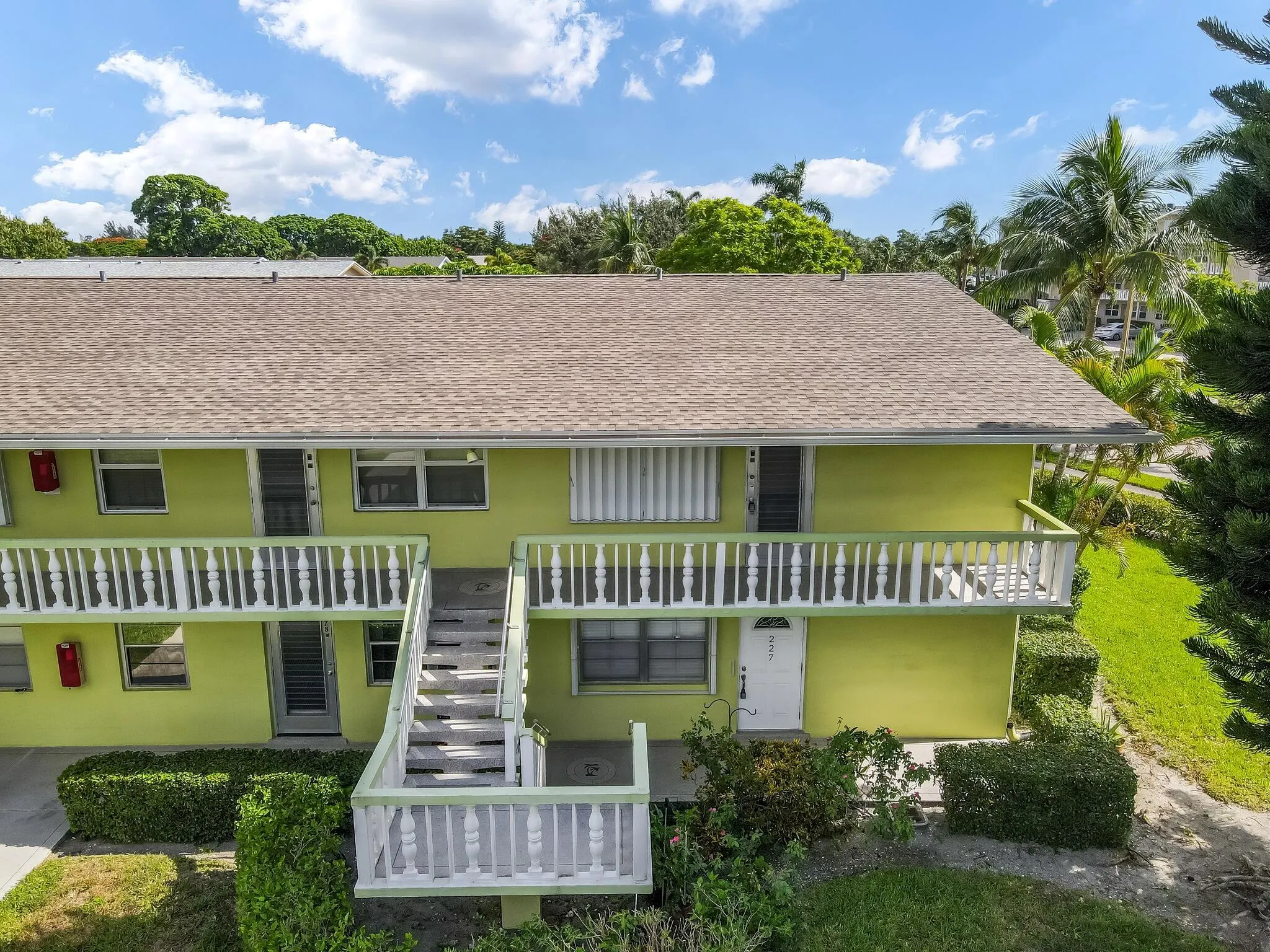 239 Windsor K