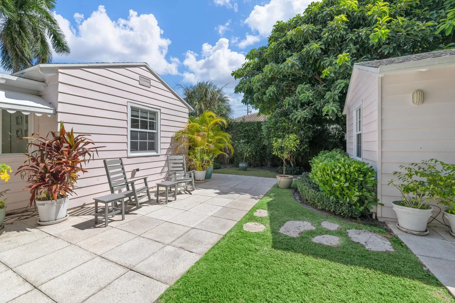 312 Puritan Road Road