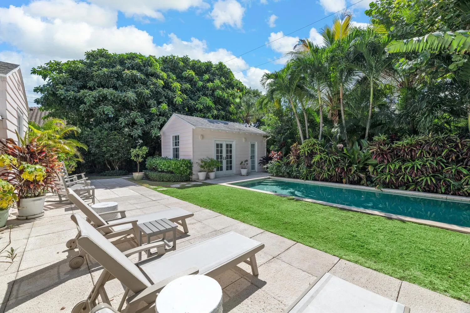 312 Puritan Road Road