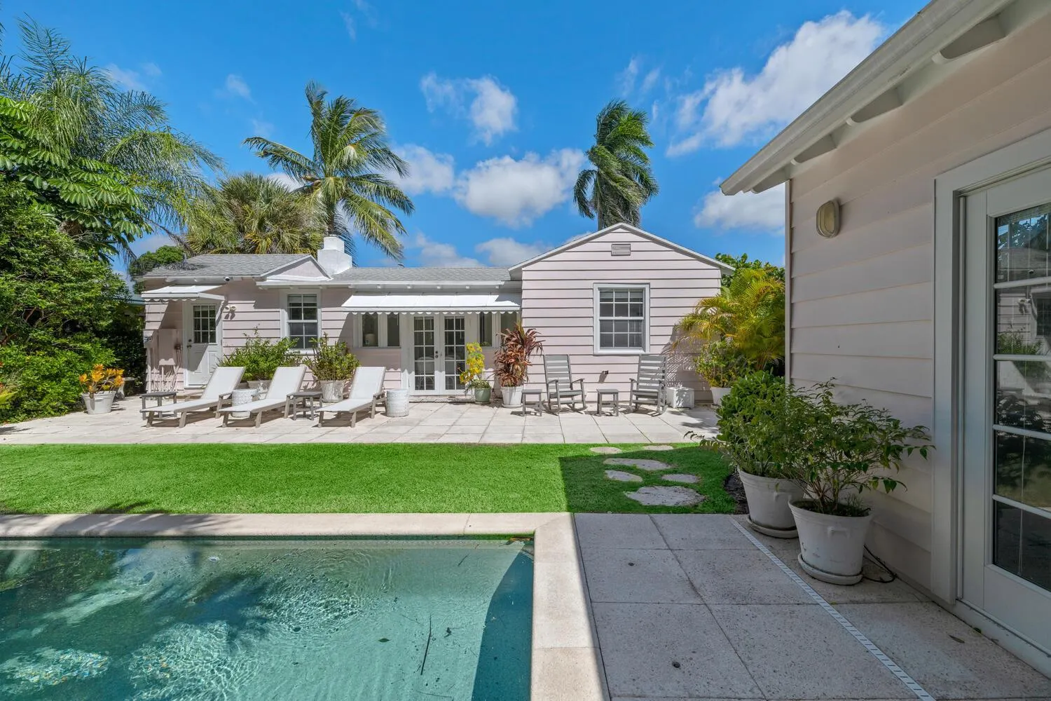 312 Puritan Road Road