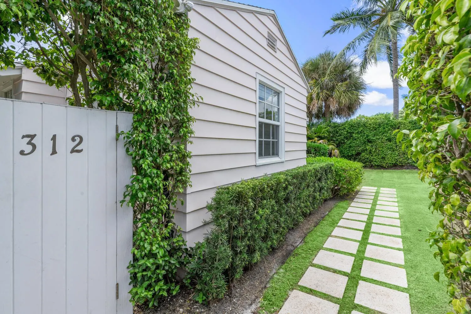 312 Puritan Road Road