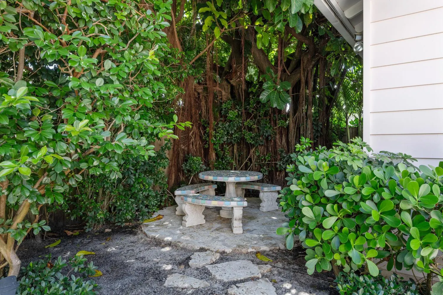 312 Puritan Road Road