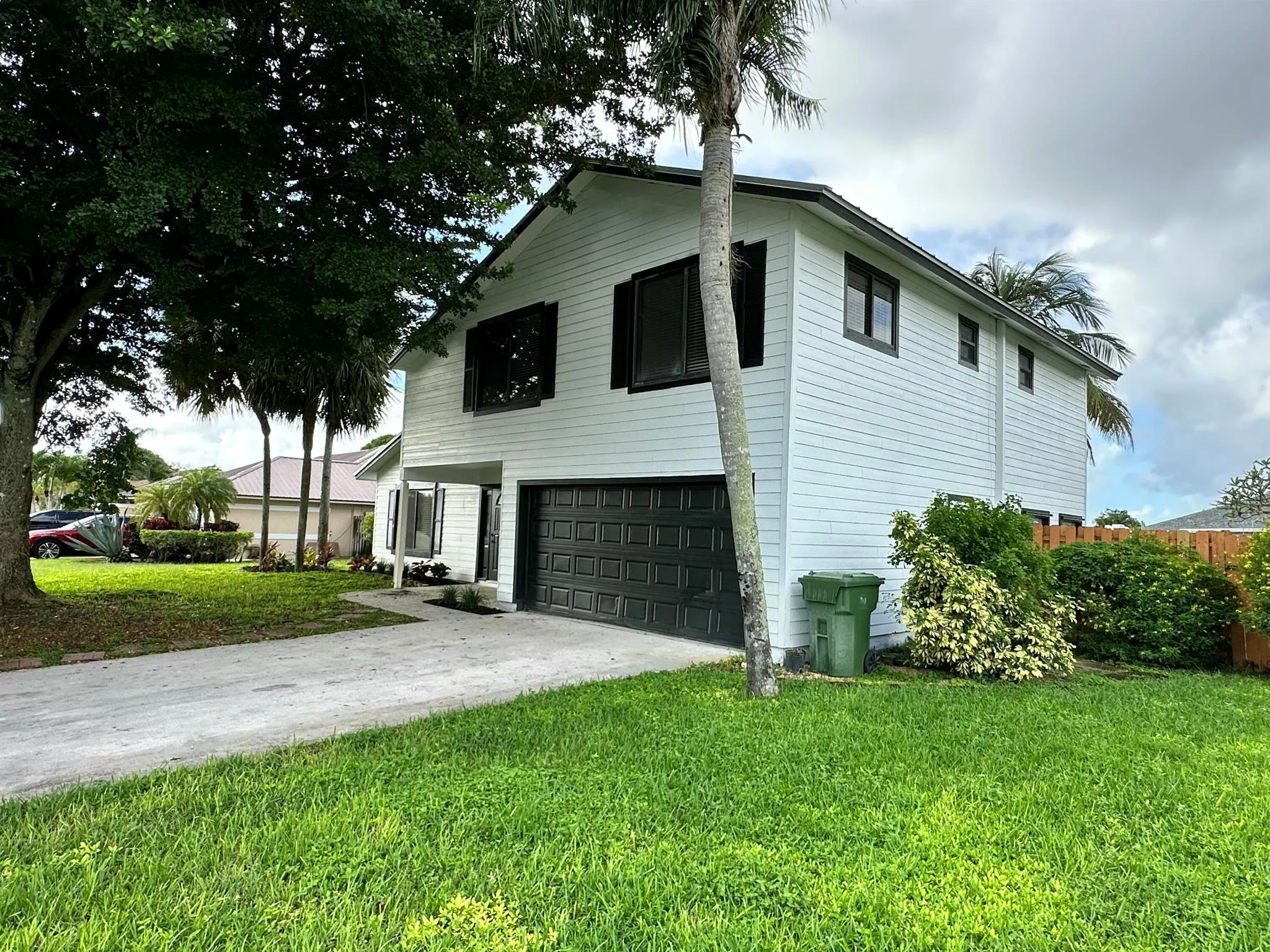 1605 Old Cypress Trail