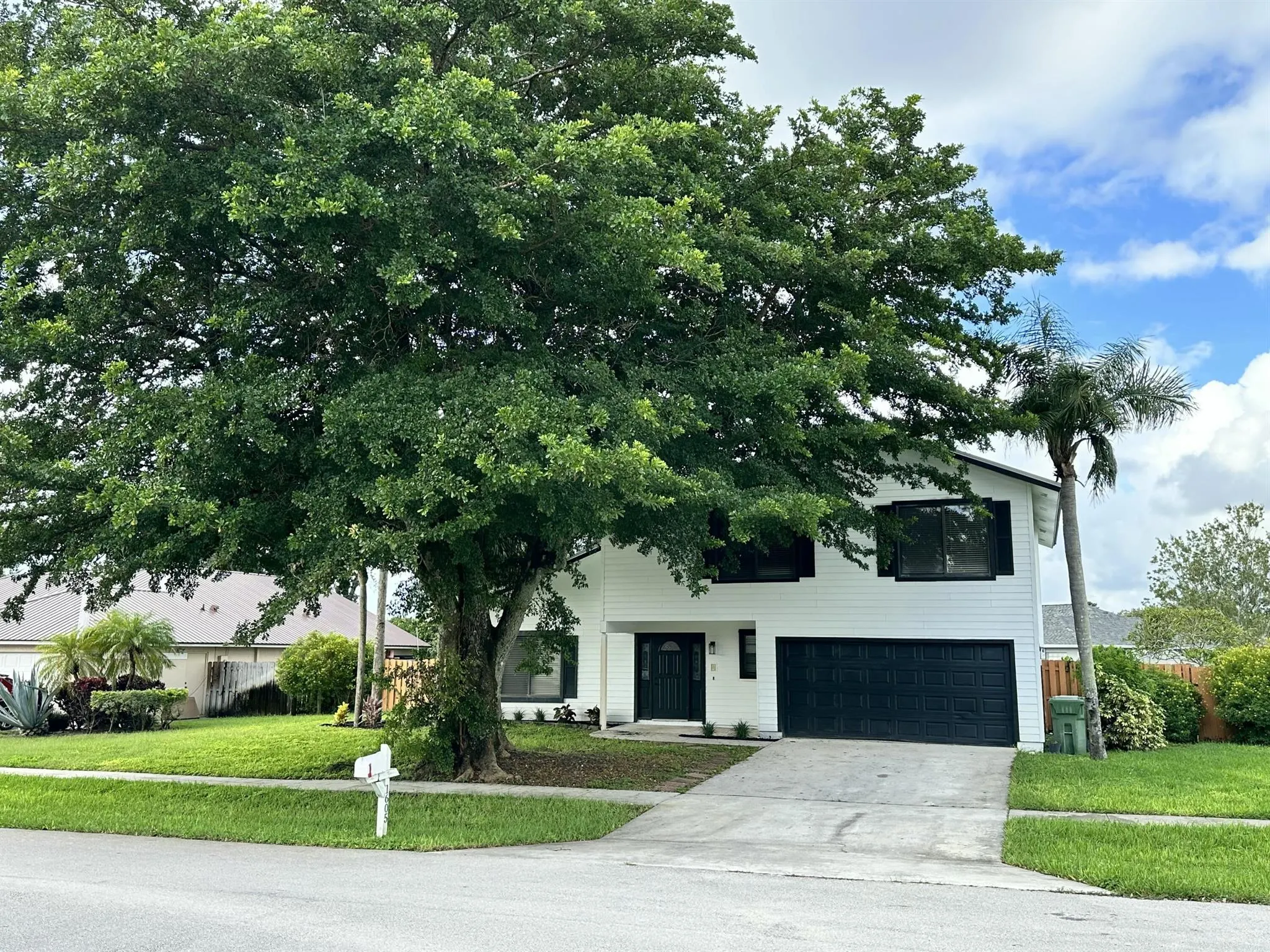 1605 Old Cypress Trail