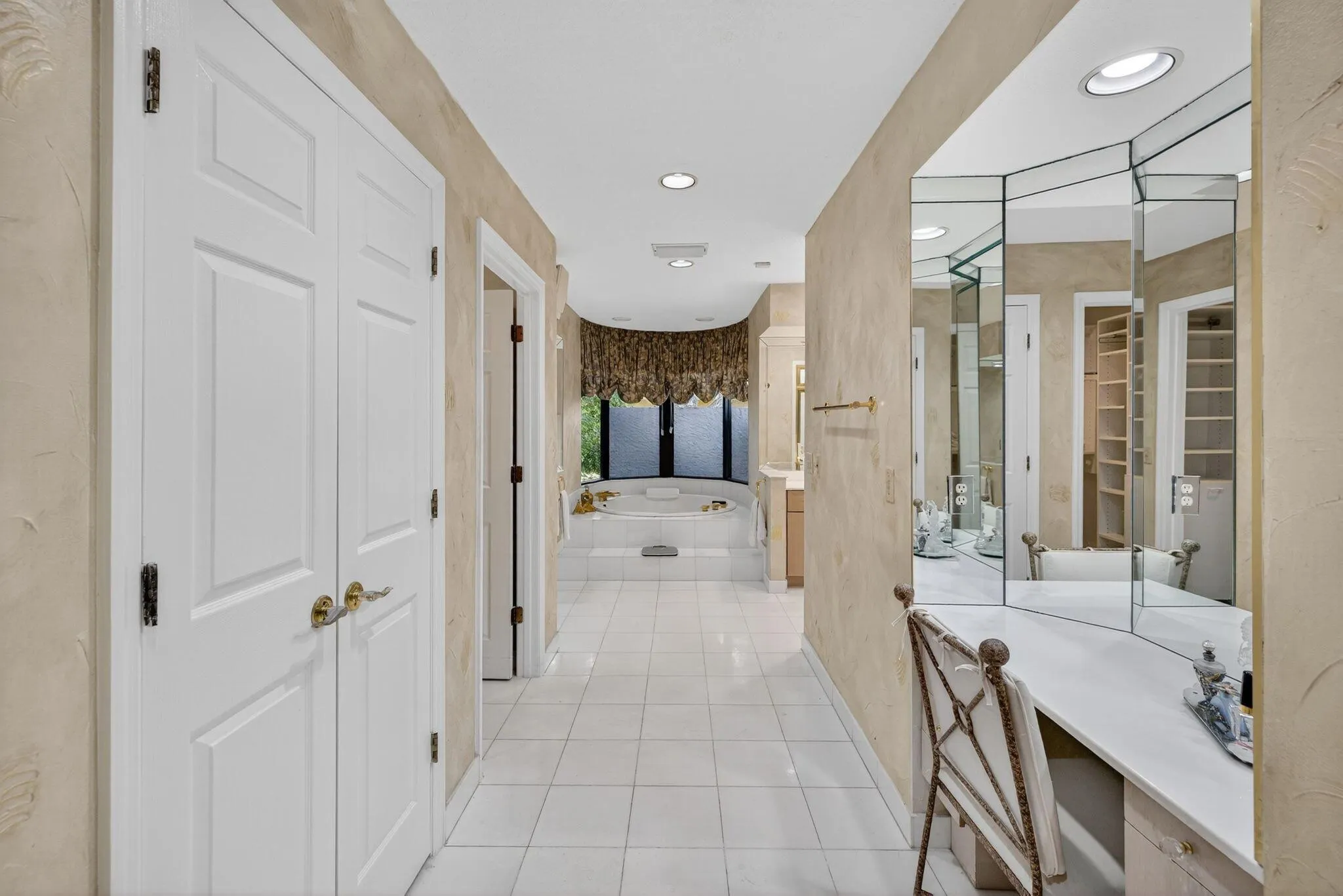 345 Hamlet Drive
