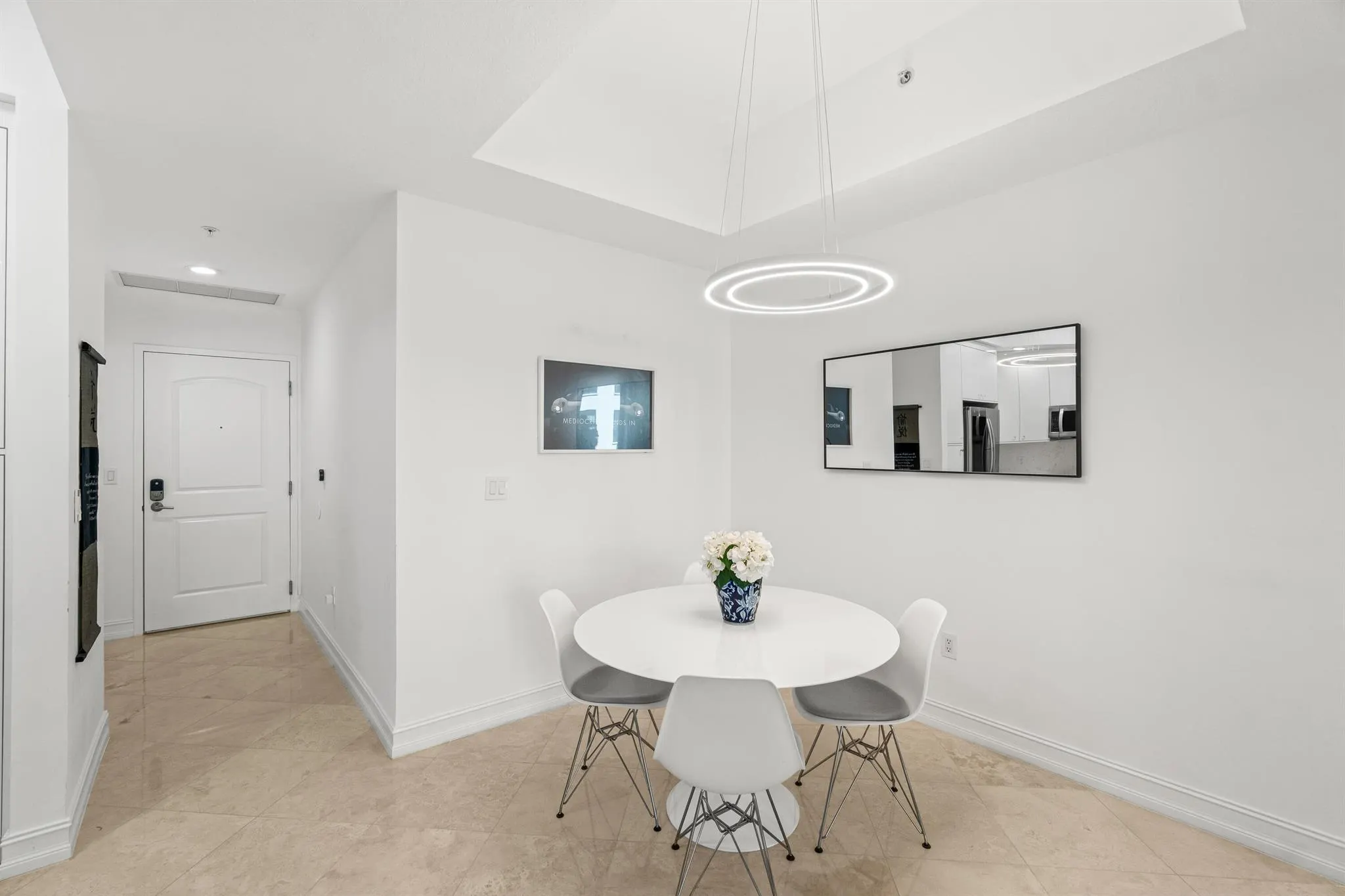 701 S Olive Avenue, #1014