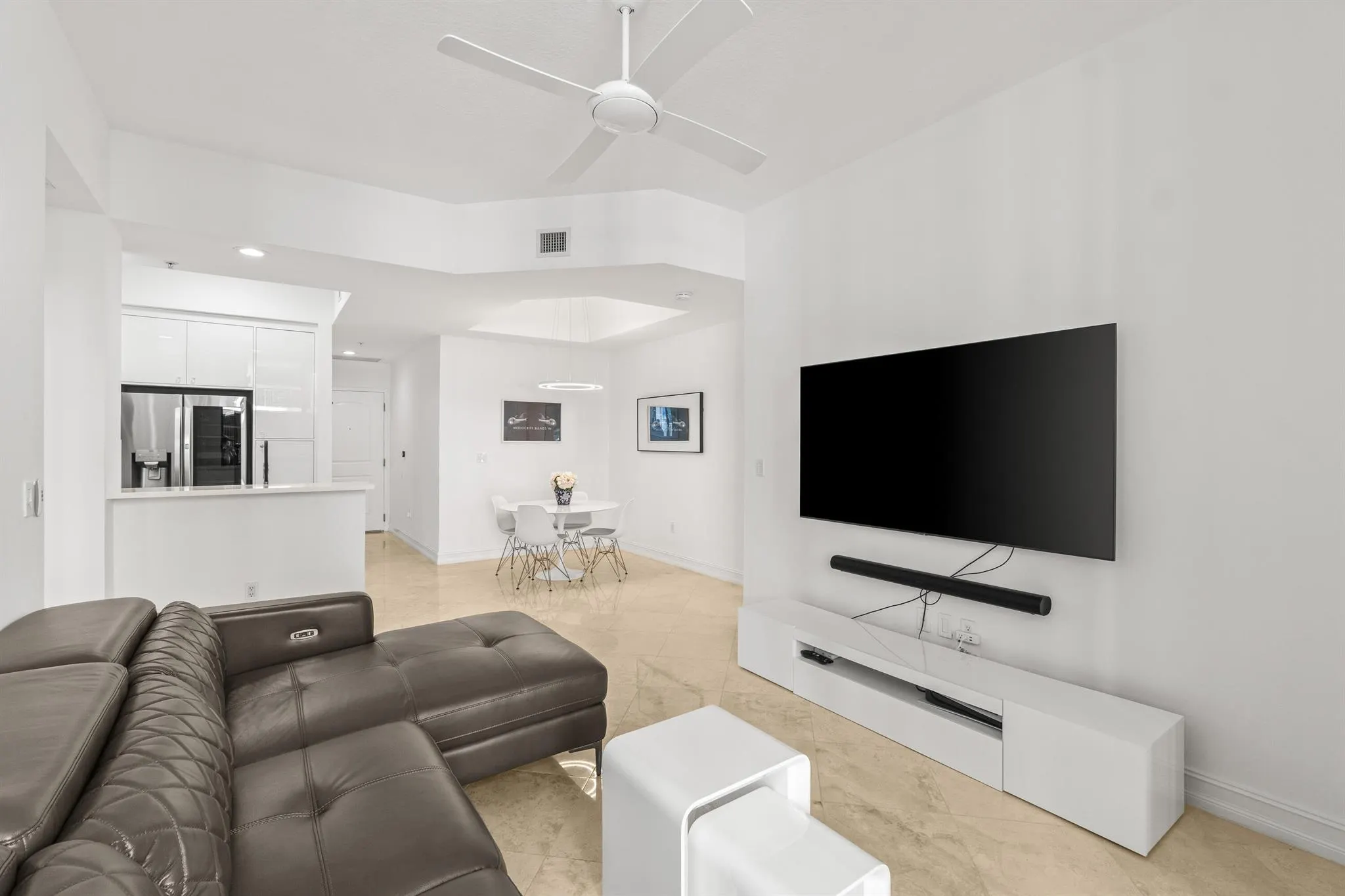 701 S Olive Avenue, #1014